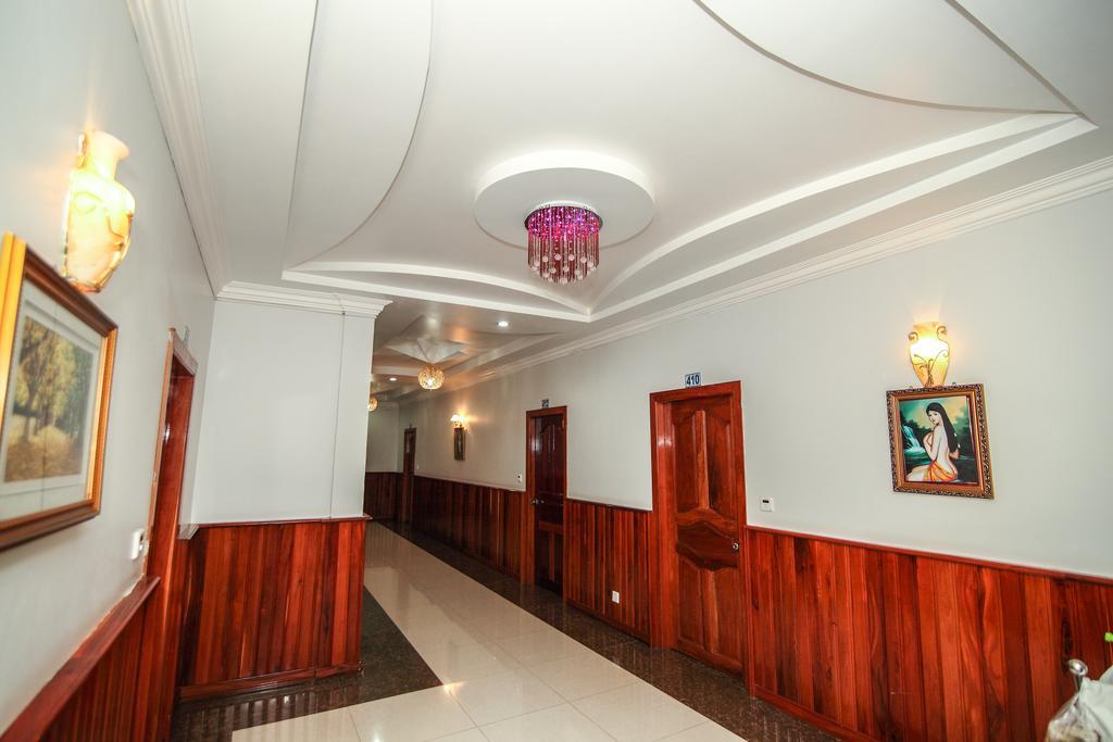 Monorom 2 Vip Hotel Kampong Cham Exterior photo