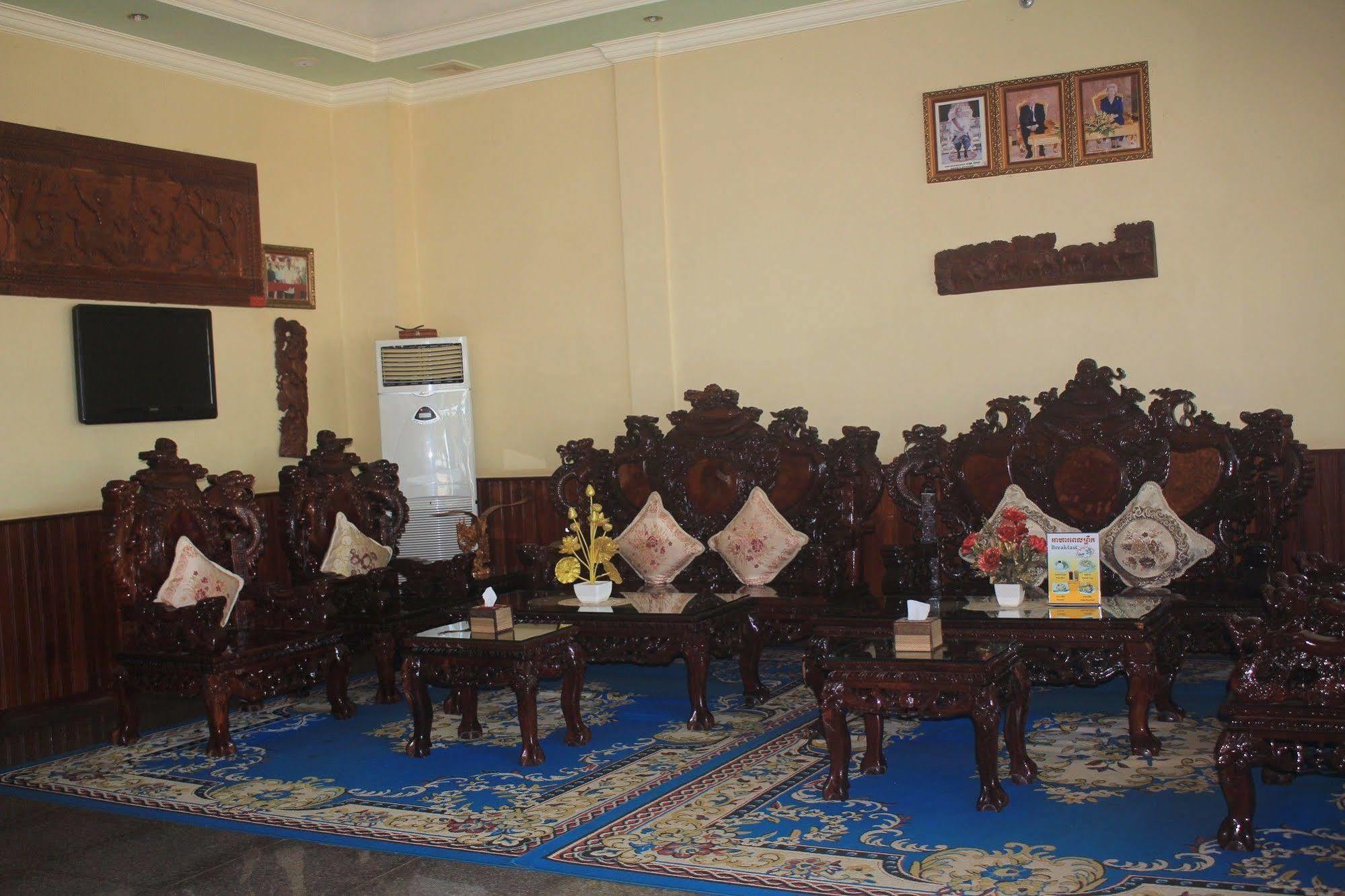 Monorom 2 Vip Hotel Kampong Cham Exterior photo